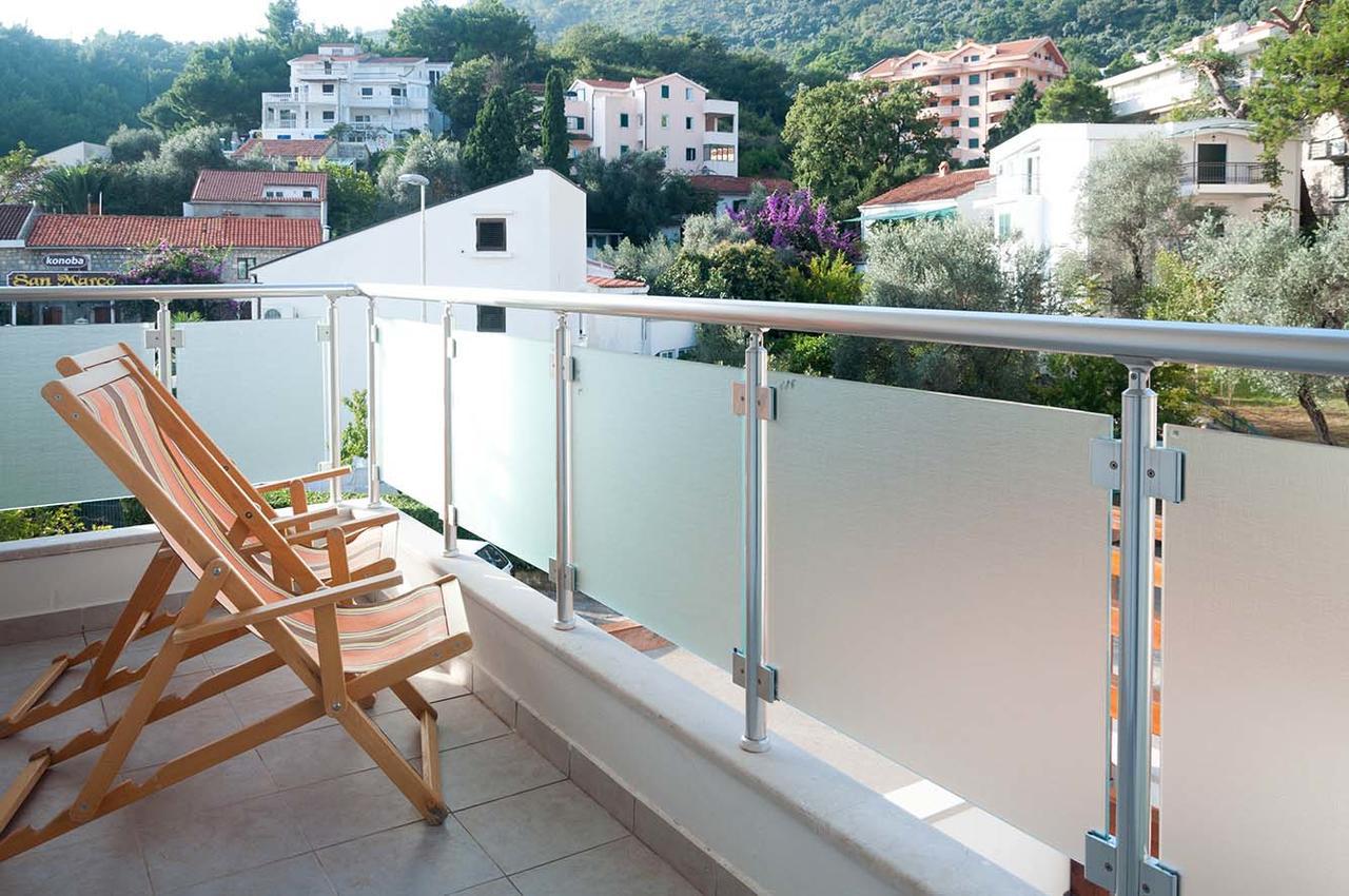 Apartments Lila Aurea Petrovac Zewnętrze zdjęcie